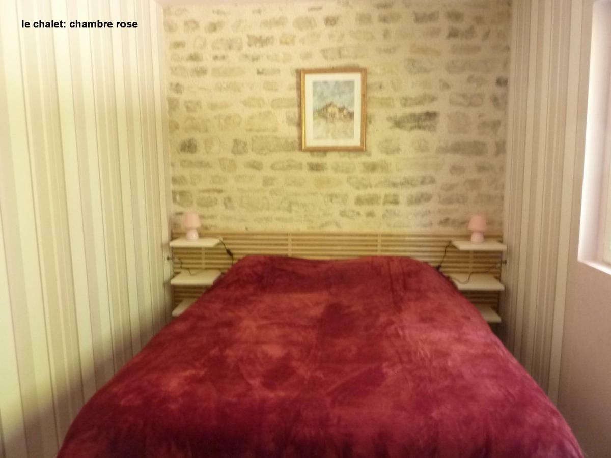 Hotel Domaine De Couchenoire Joux-la-Ville Esterno foto